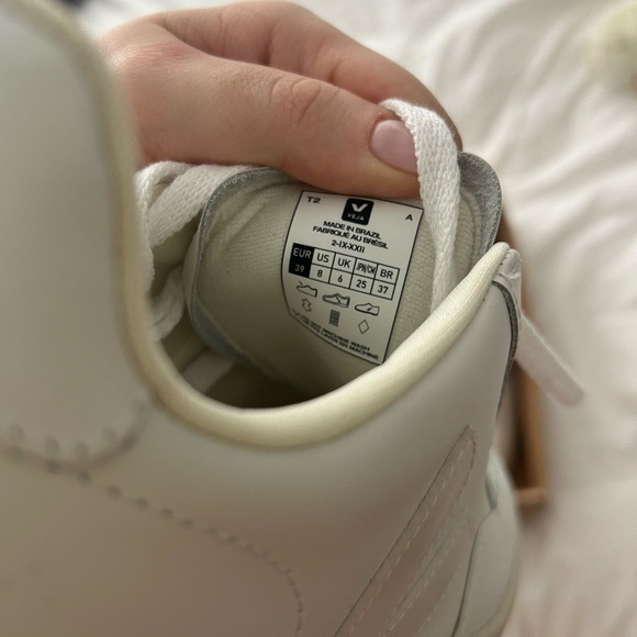 Women's White Sneakers - Picture 6 of 12